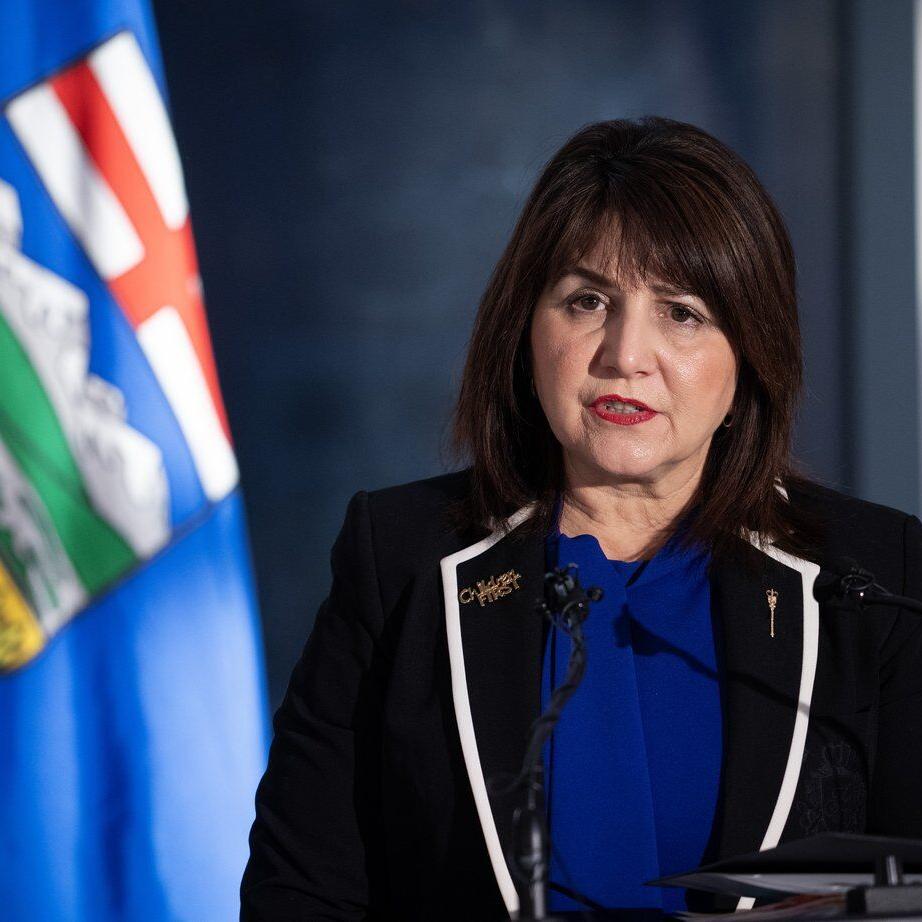 Two Alberta private surgery clinic contracts in limbo amid allegations in scandal